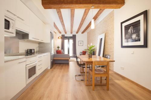 Canela Homes BARCELONA MACBA 2