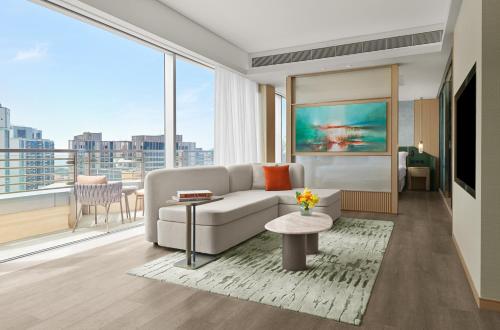 Nina Hotel Island South in Hong Kong Island Sud