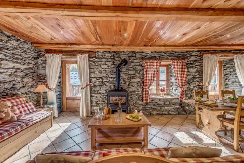 Chalet Les Champs Du Pont - LA GRANDE FERME 9 Pièces 15 pers. Appartement en chalet - 205m² MAE-6964