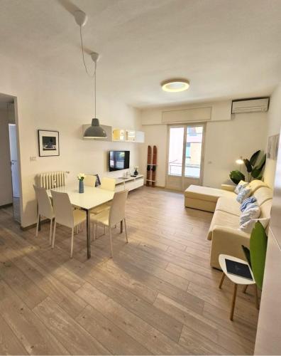 Sant'Anna Flat Moderno, Parcheggio, WiFi e Aria Condizionata