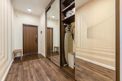 15-84 Central Park John McCain 7 Kyiv centre panoramic city view 15 kW backup power Petrovdom Apartment - image 3