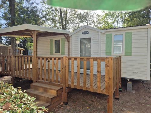 Mobil home D'Elodie Camping Parc des 7 fonts