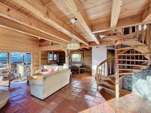 Lovely Ski Chaalet with great views - image 5