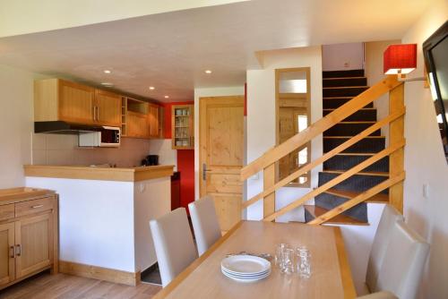 Résidence Le Centaure - Bel appartement pour 6 personnes · Ski aux pieds · Vue sur les pistes MAE-0531
