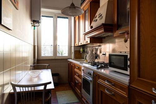 Lorenzo Guest House - Bright near Roma Center