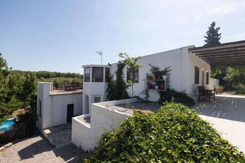 Aed, La casita de Clio by Concept Flats in Jerica