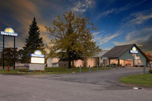 Bejárat, Days Inn by Wyndham International Falls in International Falls (MN)