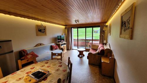 Résidence Lou Baitandys - Lou Baitandys - T2 au pied des pistes et au centre du village MAE-1321