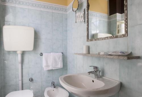 Hotel Corallo Garnì - image 10