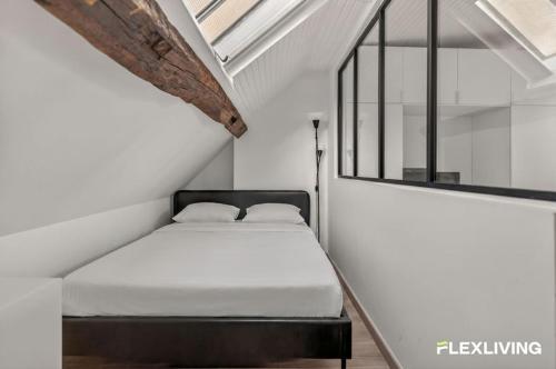 Charming Bright Studio Near Montmartre Paris 9th