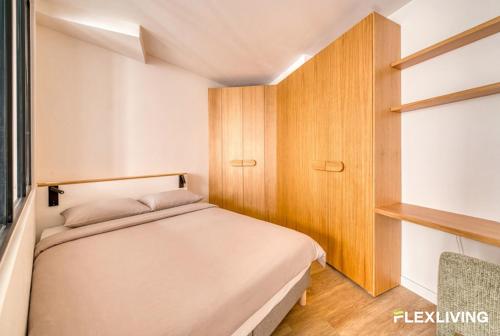 High-end 1BR in the heart of the 9th Elegant & quiet