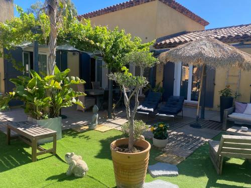 Maison entière pour 4 personnes - Location saisonnière - Ollioules