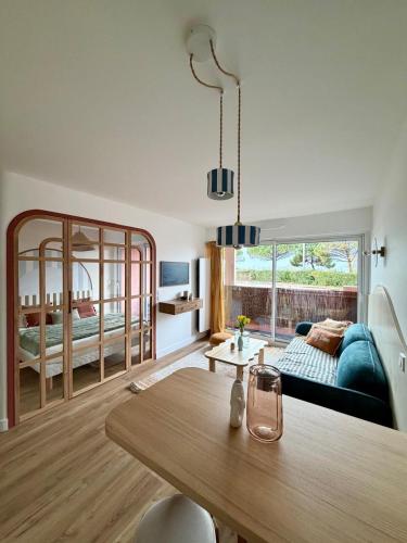 Océan et Golf - Aperçu Océan, balcon, piscine et parking