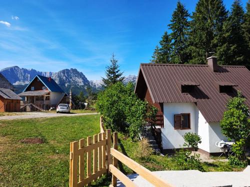 Durmitor Forest Cabin