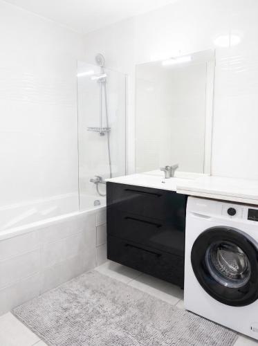 Chambre tout confort a deux pas du metro in Bagnolet
