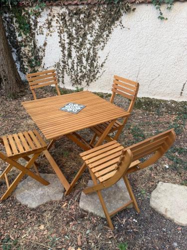 Cozy apartment - Tram right outside - Lyon 10 min in Bron