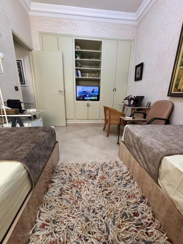 편의 시설/서비스, Cozy and comfortable room for female guests only in 벨 아루시