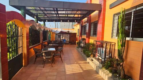 Restaurante, Hôtel Cauris d'Or de Bouaké (Hotel Cauris d'Or de Bouake) in Bouaké
