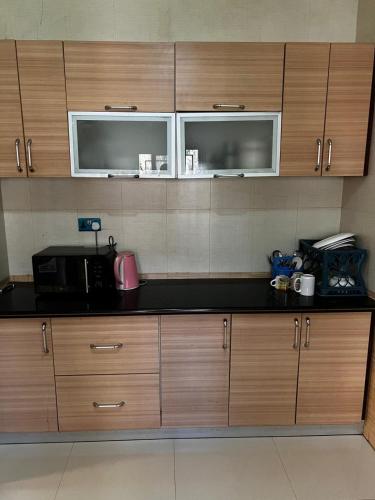 Cocina, Fully furnished house located in Paradise Estate in Yundum