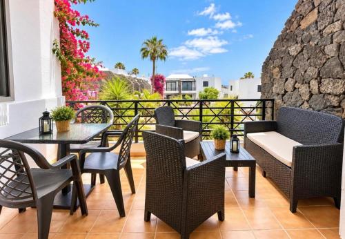 Sunny Apartment 2