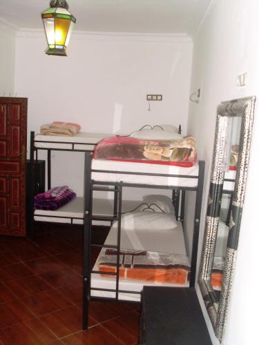 Habitación compartida, mixta, 8 personas