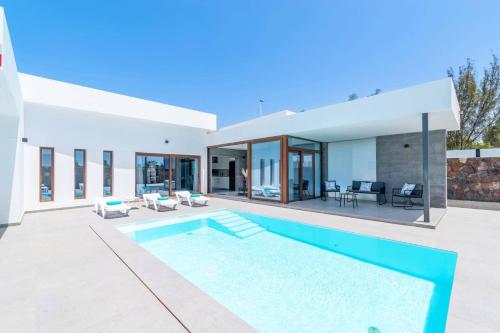 Villa Malvasia Sol by Villa Plus