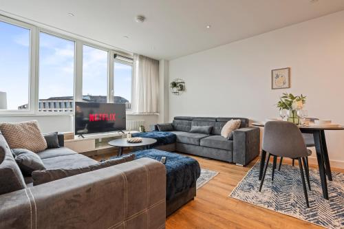 Heathrow Airport Stay Sleeps 6 Free Secure Parking Perfect For Stopovers or Visits in London