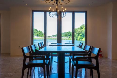 Ecoland Hotel, World Hotel Elite near Byeonggot-Oreum