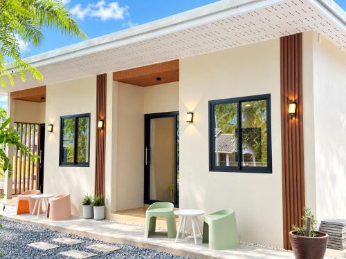 Krabi Bloom House - Krabi