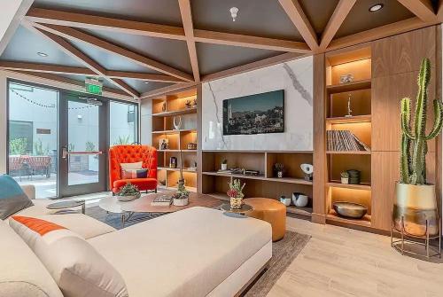 Despina Club Luxurious