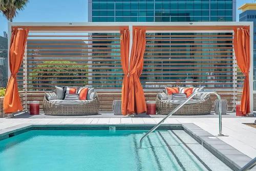 Despina Club Luxurious