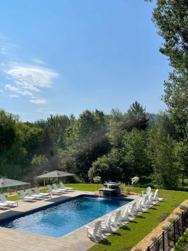 883 suite 102 Bromont Vieux Village 2cac , foyer in Bromont (QC)