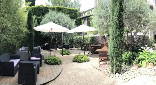 Hotel du Pont Vieux, au pied de la Cité Médiévale