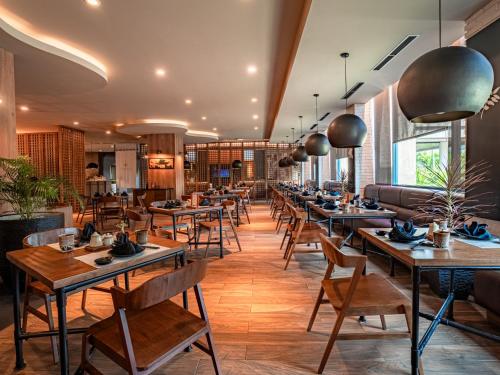 Kimaya Slipi Jakarta by Harris in Slipi