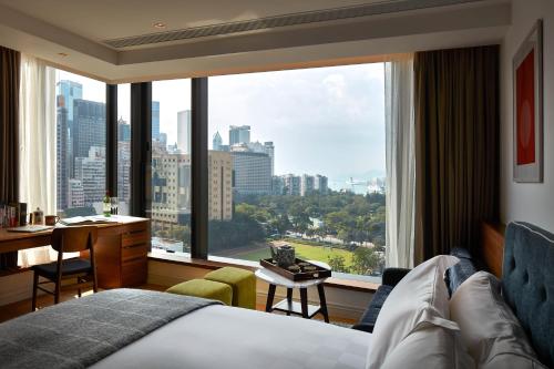 1 queen bed