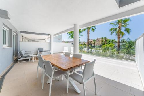 Amphora Beach residence 2476 Manilva