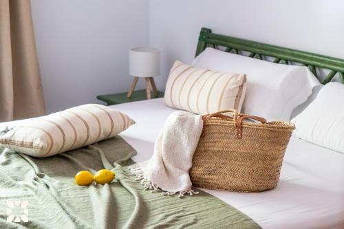 Villa Delfin by Abahana Villas - image 3
