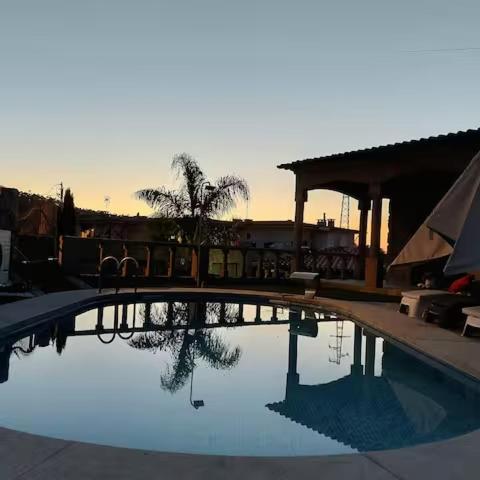 Deluxe Villa Home, Peace & Spa gîte à louer Maganha
