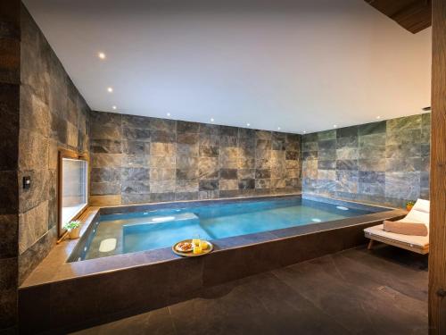 Chalet Princesse Brume - OVO Network