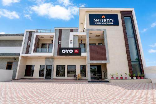Hotel O Satyam�s Hotel & Banquets
