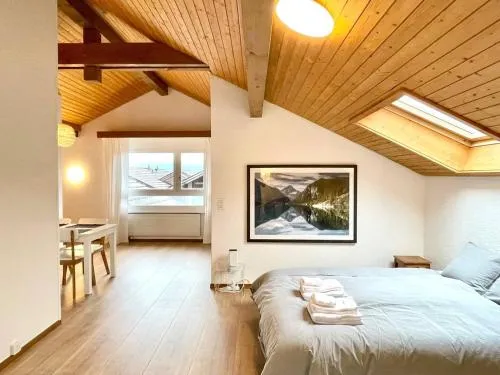 Relaxed Loft Stay Between Lake & Mountains in Leissigen, Schweiz