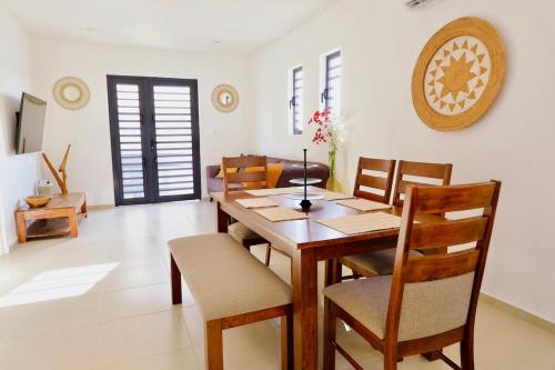 Vivaldi Breeze Villa with Pool & View - image 4