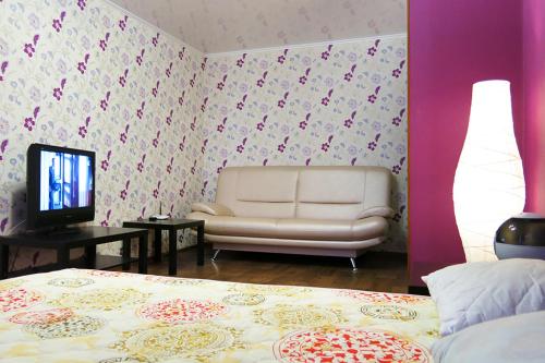 Apartment Luxe with Jacuzzi on Maslennikova 45 - image 6