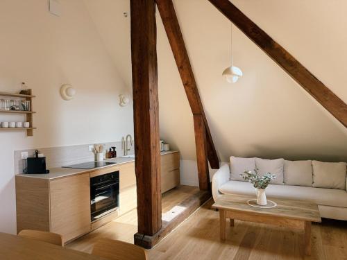 La maison en bord de Saône - RIVE GAUCHE (La maison en bord de Saone - RIVE GAUCHE) in Neuville-sur-Saone
