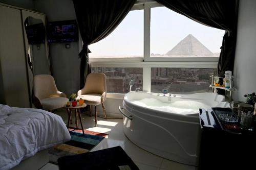 pyramids puro inn