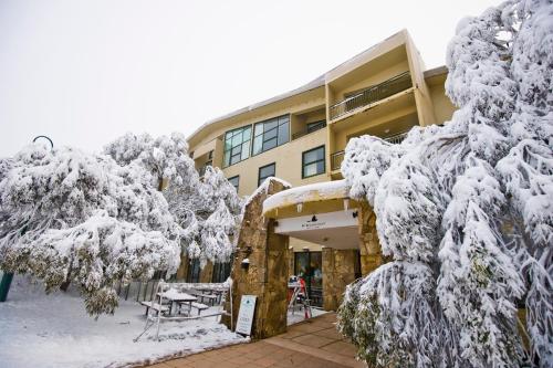 . Mt Buller Chalet Hotel & Suites
