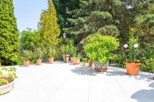 Przytulny Apartament z 3 Sypialniami Victus by Noclegi Renters - image 4