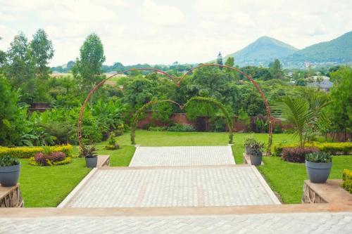 Балкон, LEDEN Villa & Garden in Zomba