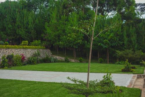 Сад, LEDEN Villa & Garden in Zomba