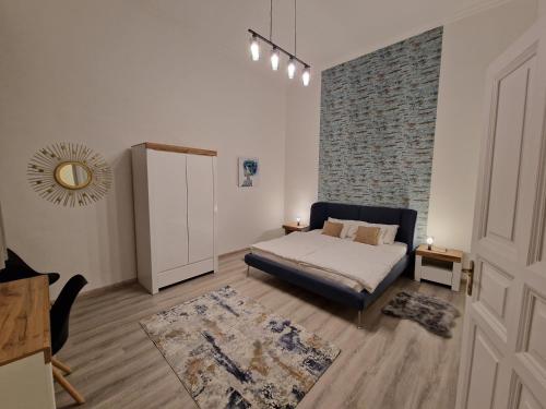 D52 - New home in downtown